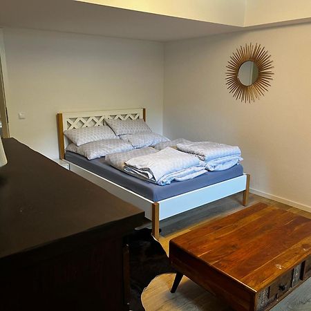 Geraeumige Unterkunft Auch Familienfreundlich Bis 4 Personen Koeln מראה חיצוני תמונה